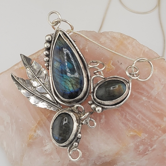 DREAMYJWLS Jewelry - LABRADORITE GARDEN BOTABICAL BRIDE HANDMADE IN STERLING SILVER METAL NECKLACE